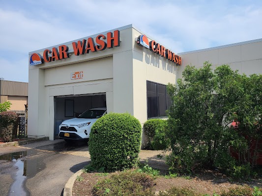 Sunrise Express Car Wash - (Exterior Only) in Rockville Centre NY