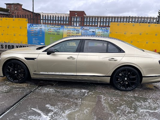 Super Hand Car Wash in Gloucester