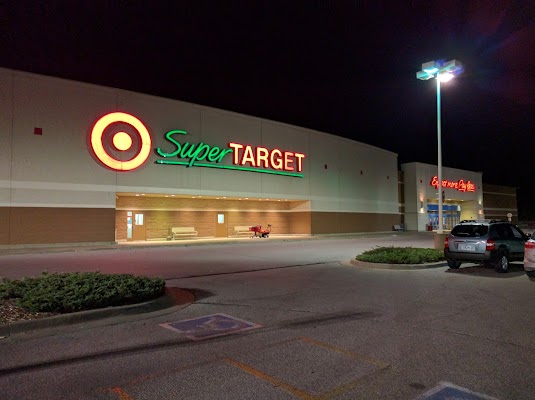 Target in Cedar Rapids IA