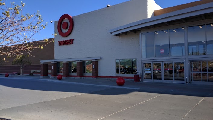 Target in Des Moines IA