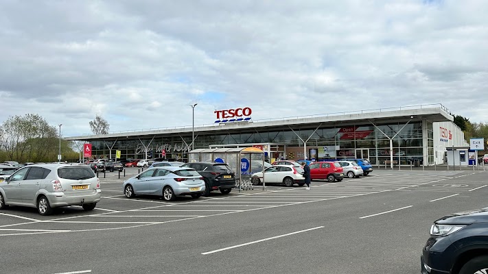 Tesco Superstore in Perth