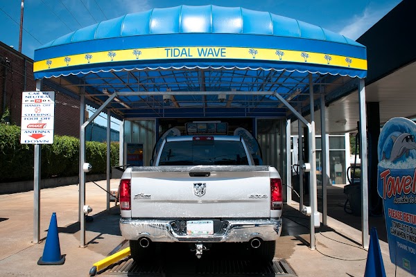 Tidal Wave Auto Spa in Forest Park GA