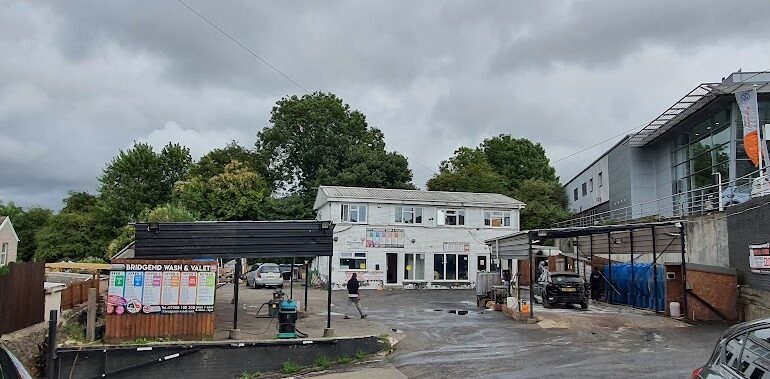 Unique Hand Car Wash in St Davids