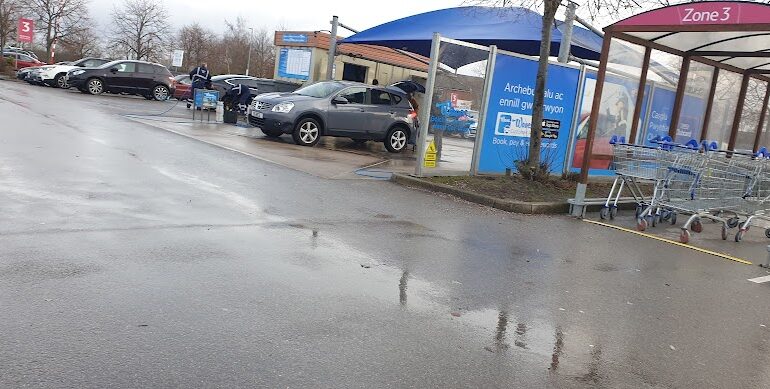 Waves Hand Car Wash in Wrexham