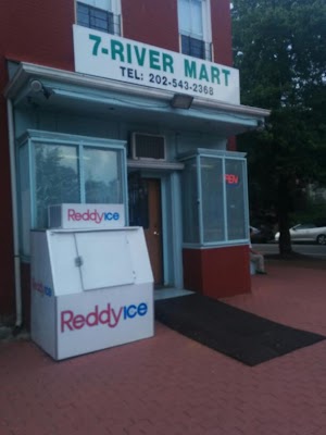 7-River Mart