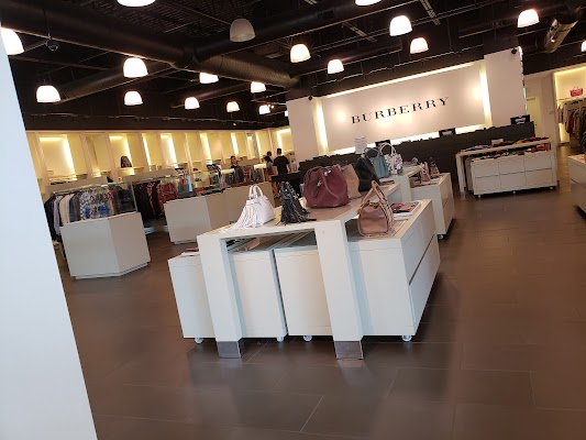 Burberry Outlet
