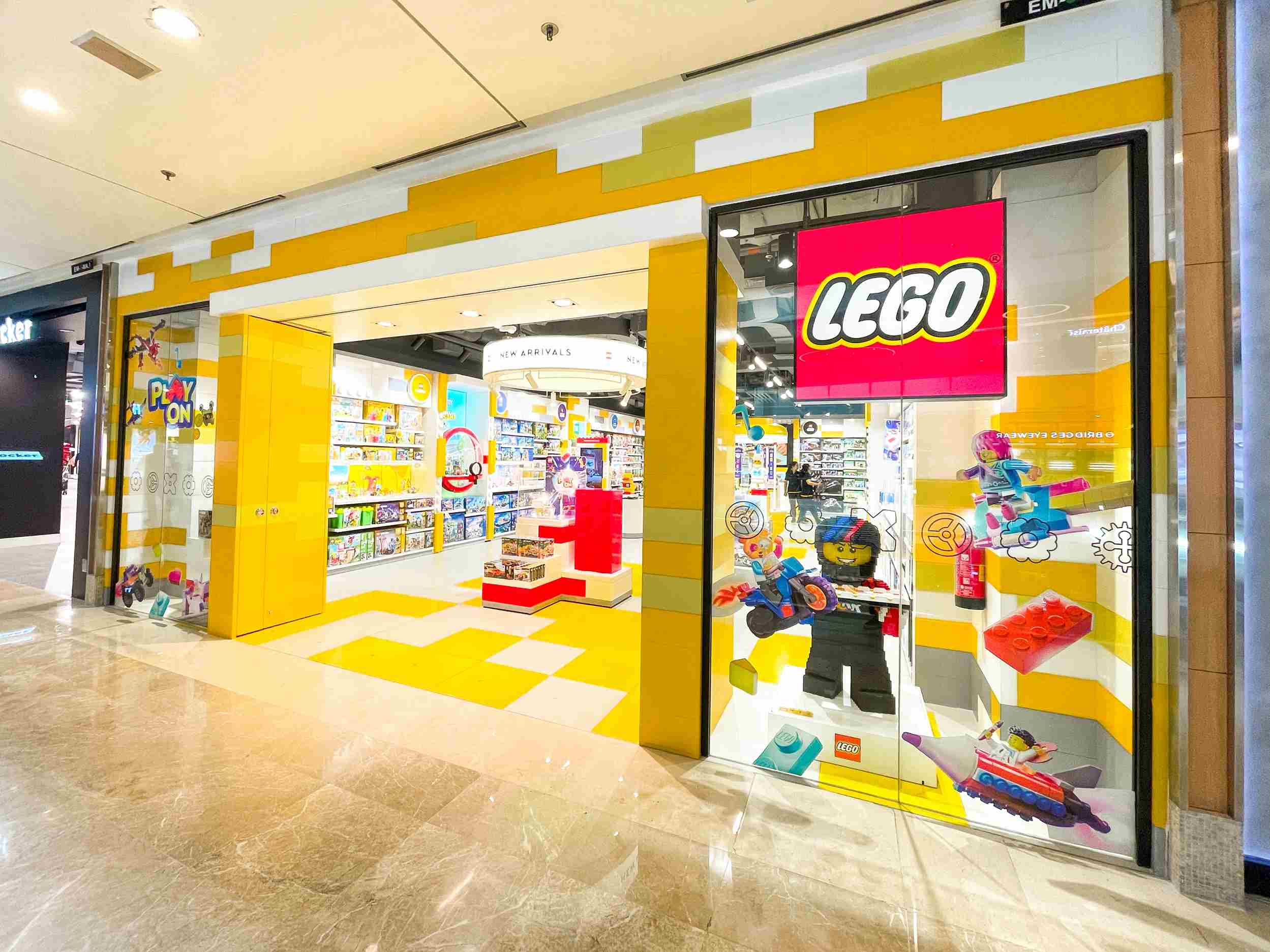 Lego Store 3