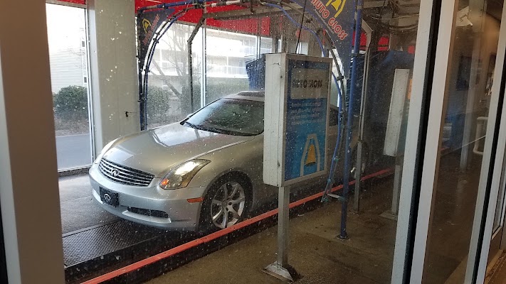 Liberato's Hand Car Wash in Cary NC